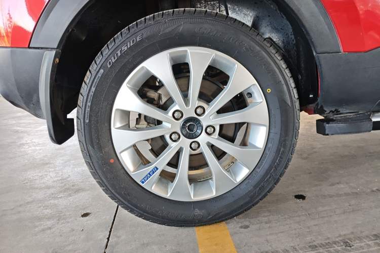 Used Haval H2s 2017 Blue Label 1.5T Dual-Clutch Comfort Model Exterior 5
