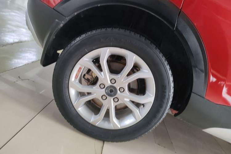 Used Haval H2s 2017 Red-Label 1.5T Dual-Clutch Elite Model Exterior 5