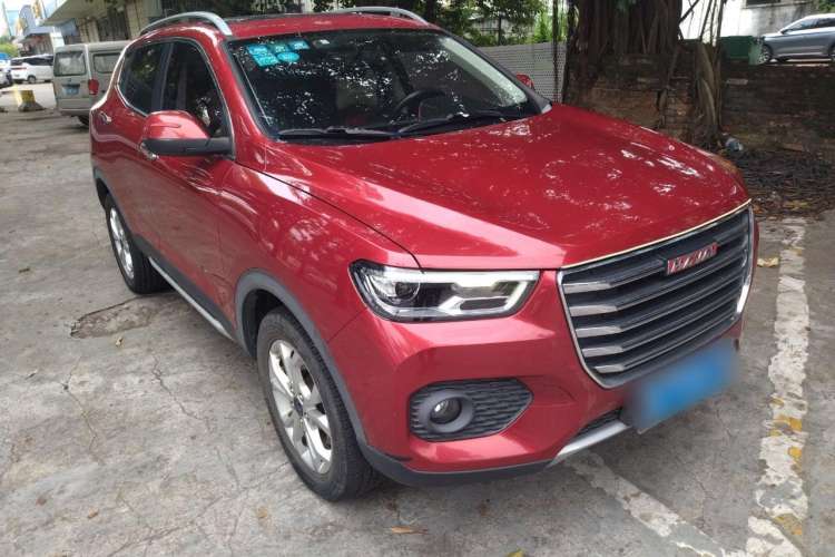 Used Haval H2s 2017 Red-Label 1.5T Manual Elite Model Front Right 45 Deg