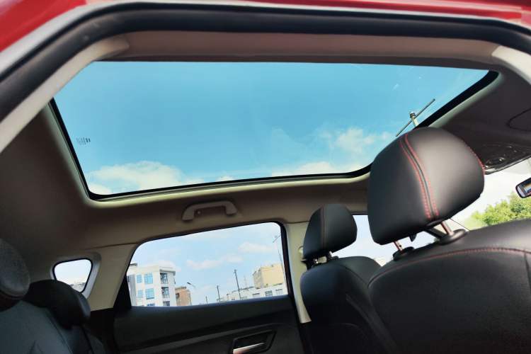 Used Haval H2s 2017 Blue Label 1.5T Manual Elite Model Headliner
