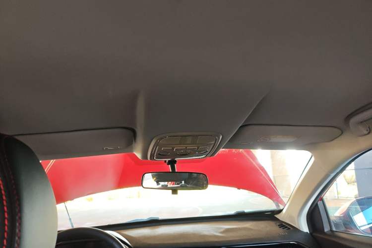 Used Haval H2s 2017 Blue Label 1.5T Dual-Clutch Comfort Model Headliner