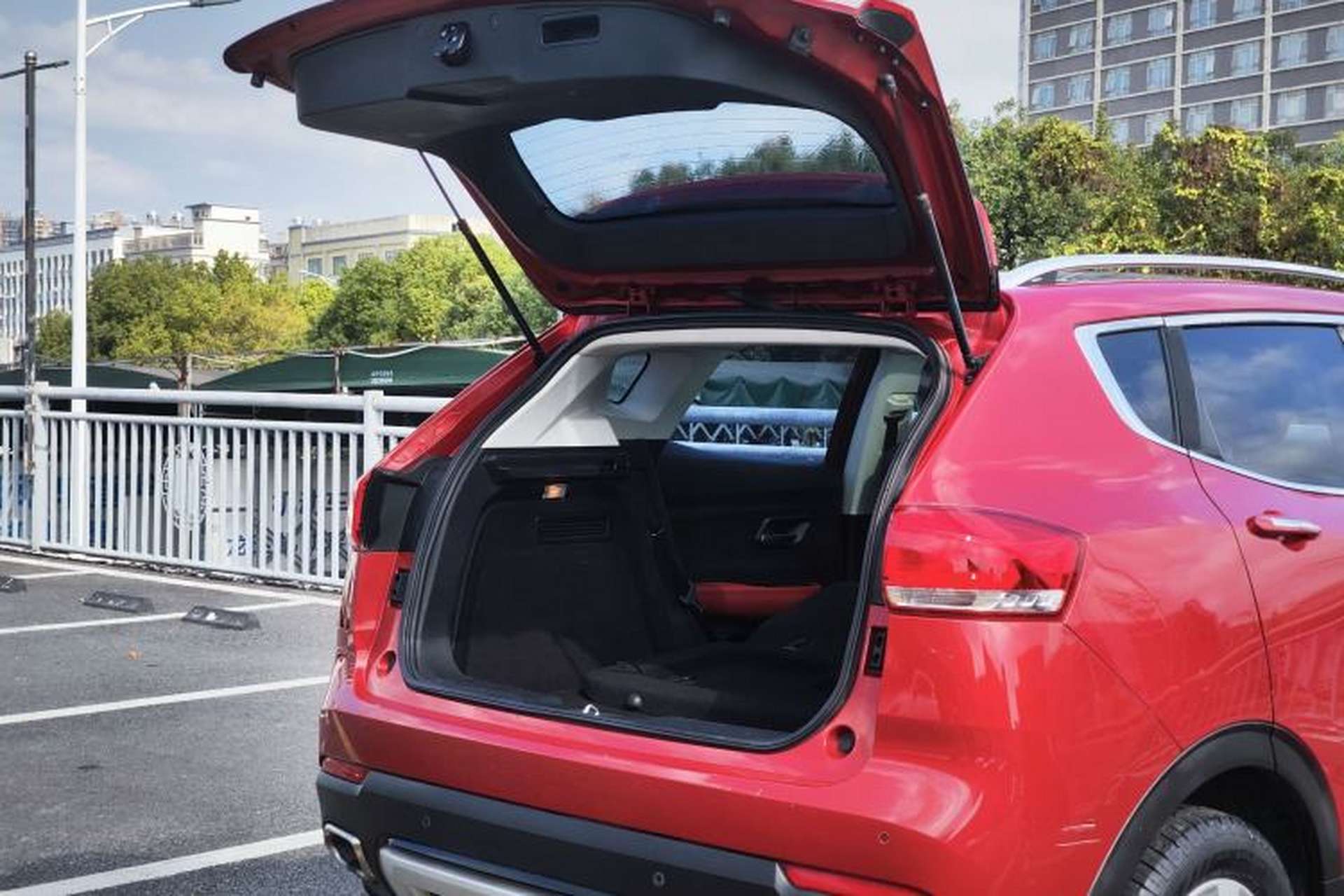 Used Haval H2s 2017 Blue Label 1.5T Manual Elite Model Interior 5
