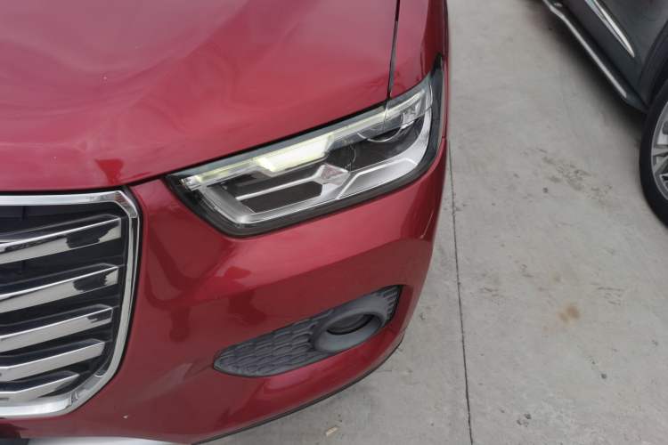 Used Haval H2s 2017 Red-Label 1.5T Manual Elite Model Left Front Headlight