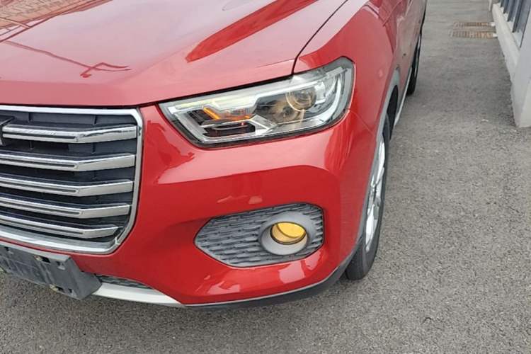 Used Haval H2s 2017 Red-Label 1.5T Dual-Clutch Elite Model Left Front Headlight