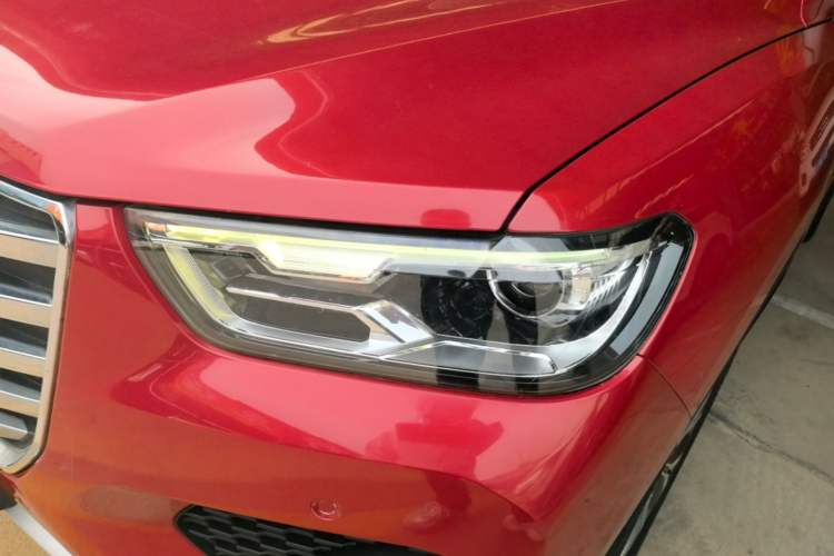 Used Haval H2s 2017 Red-Label 1.5T Dual-Clutch Luxury Model Left Front Headlight