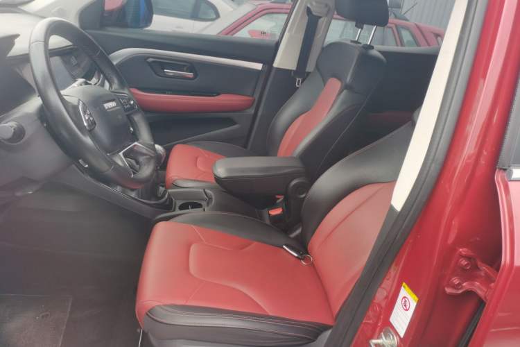 Used Haval H2s 2017 Red-Label 1.5T Manual Elite Model Left Front Seat