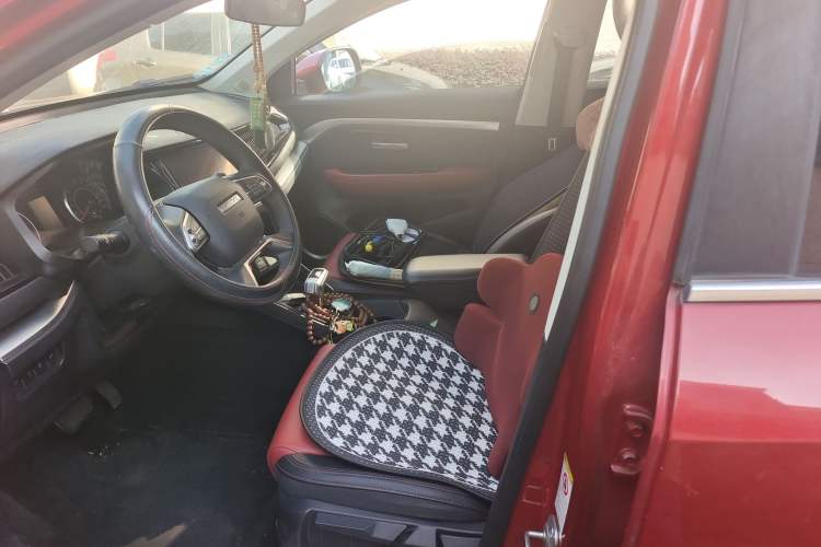 Used Haval H2s 2017 Red-Label 1.5T Dual-Clutch Elite Model Left Front Seat