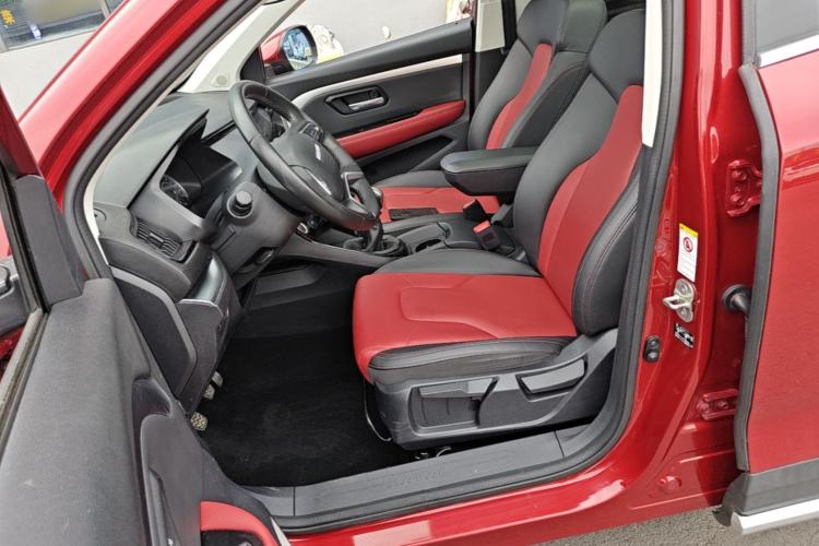 Used Haval H2s 2017 Blue Label 1.5T Manual Elite Model Left Front Seat