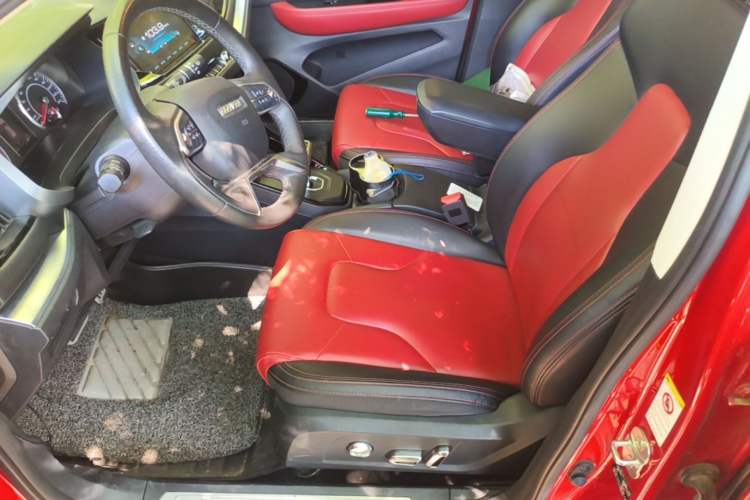 Used Haval H2s 2017 Red-Label 1.5T Dual-Clutch Luxury Model Left Front Seat