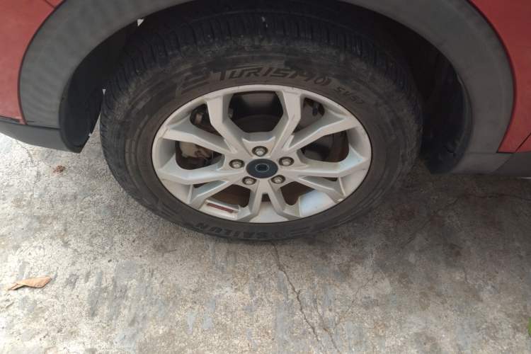 Used Haval H2s 2017 Red-Label 1.5T Manual Elite Model Left Front Wheel Hub