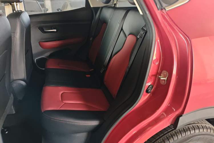 Used Haval H2s 2017 Blue Label 1.5T Dual-Clutch Comfort Model Left Rear Seat