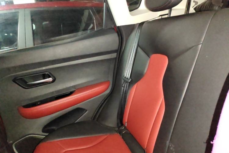 Used Haval H2s 2017 Blue Label 1.5T Dual-Clutch Elite Model Left Rear Seat