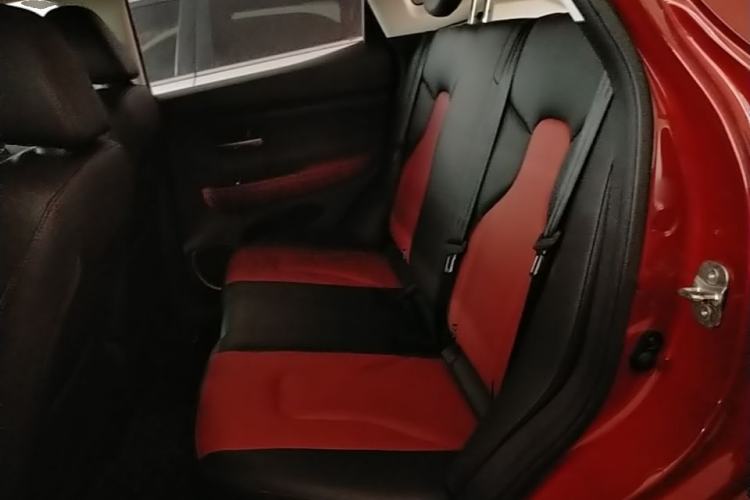 Used Haval H2s 2017 Red-Label 1.5T Dual-Clutch Comfort Model Left Rear Seat