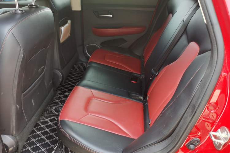 Used Haval H2s 2017 Blue Label 1.5T Dual-Clutch Comfort Model Left Rear Seat