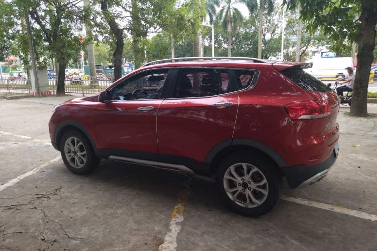 Used Haval H2s 2017 Red-Label 1.5T Manual Elite Model Left Side