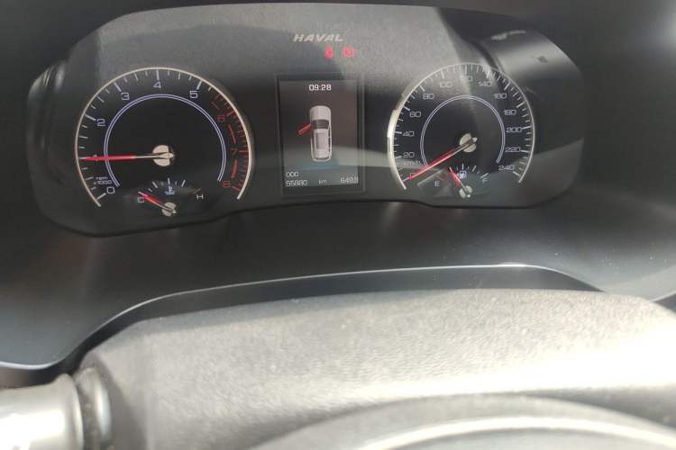 Used Haval H2s 2017 Blue Label 1.5T Manual Elite Model Odometer Close Up