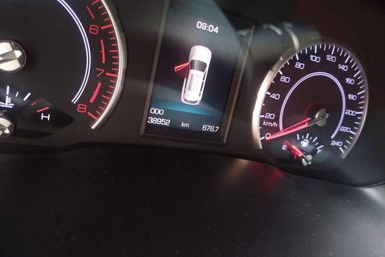 Used Haval H2s 2017 Blue Label 1.5T Dual-Clutch Luxury Model Odometer Close Up