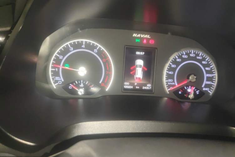 Used Haval H2s 2017 Red-Label 1.5T Dual-Clutch Luxury Model Odometer Close Up