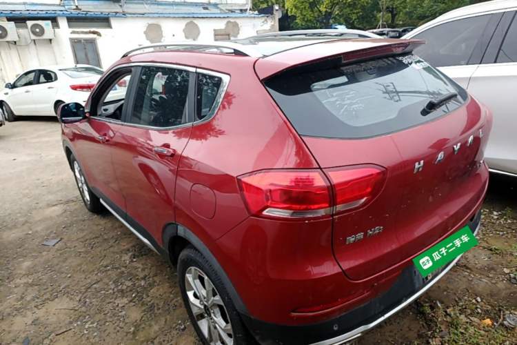 Used Haval H2s 2017 Red-Label 1.5T Manual Elite Model Rear Left 45 Deg