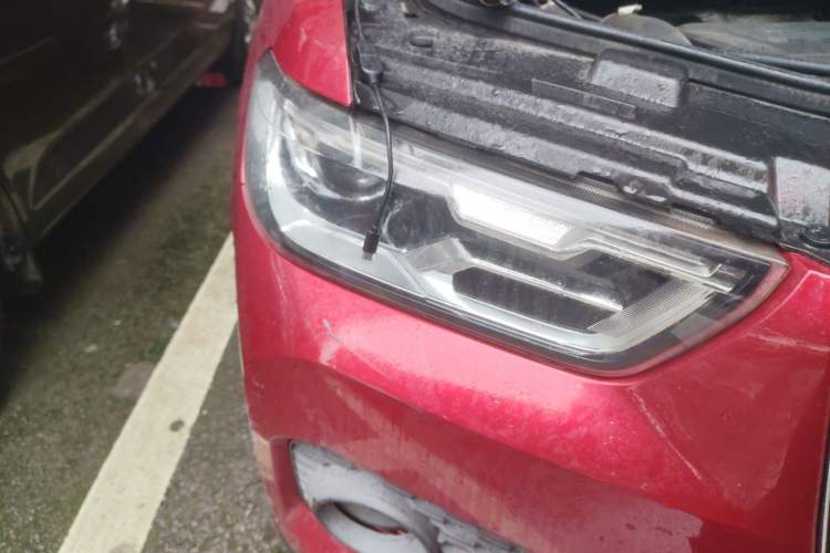 Used Haval H2s 2017 Red-Label 1.5T Dual-Clutch Elite Model Right Front Headlight