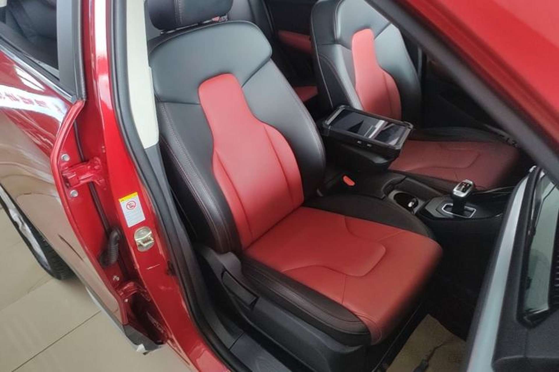 Used Haval H2s 2017 Red-Label 1.5T Dual-Clutch Elite Model Right Front Seat
