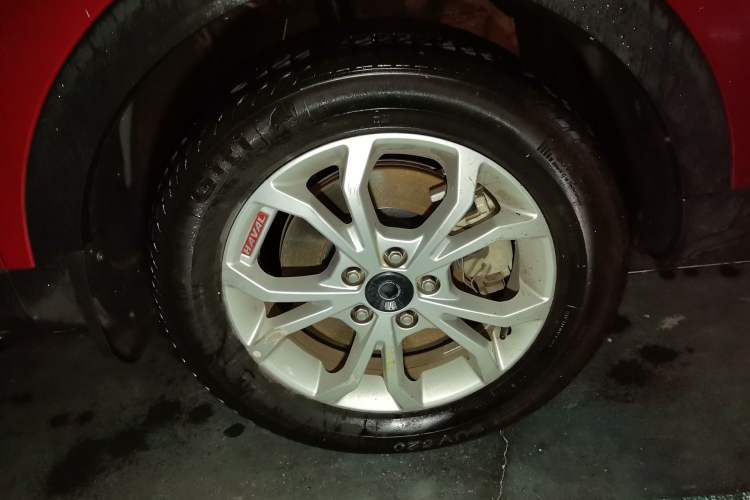 Used Haval H2s 2017 Red-Label 1.5T Dual-Clutch Elite Model Right Front Wheel Hub