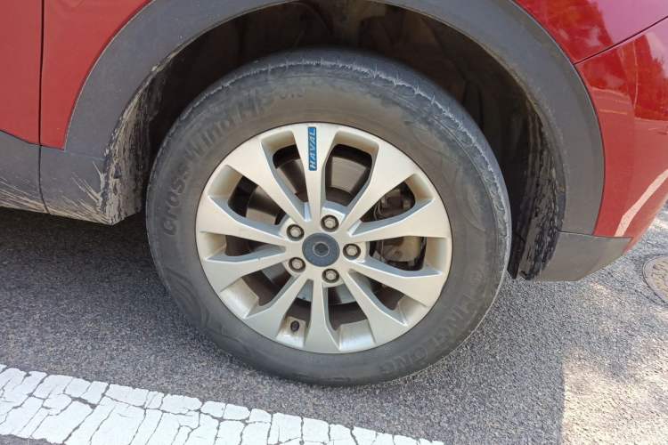Used Haval H2s 2017 Blue Label 1.5T Manual Comfort Edition Right Front Wheel Hub