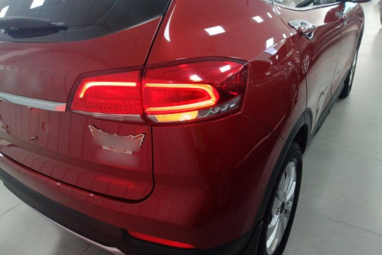 Used Haval H2s 2017 Blue Label 1.5T Dual-Clutch Comfort Model Right Rear Taillight