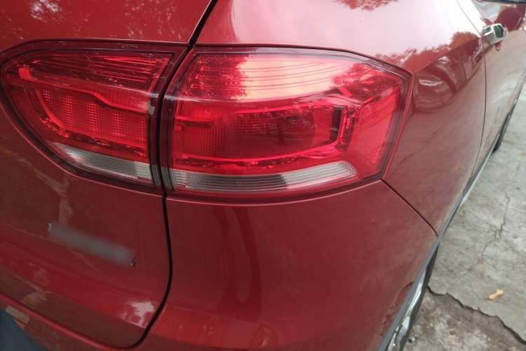 Used Haval H2s 2017 Red-Label 1.5T Manual Elite Model Right Rear Taillight