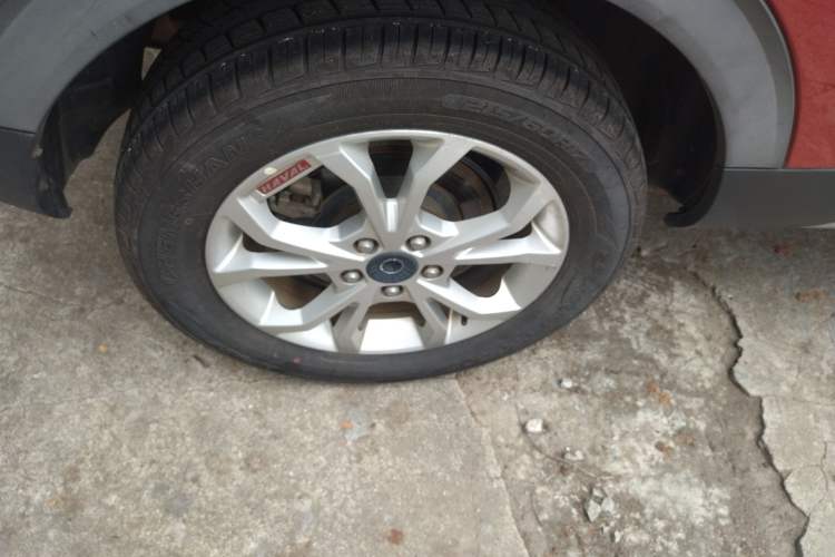 Used Haval H2s 2017 Red-Label 1.5T Manual Elite Model Right Rear Wheel Hub