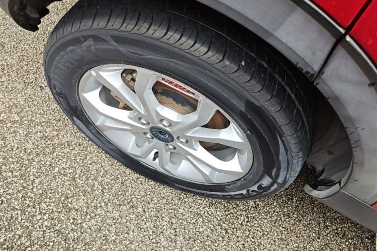Used Haval H2s 2017 Red-Label 1.5T Dual-Clutch Elite Model Right Rear Wheel Hub