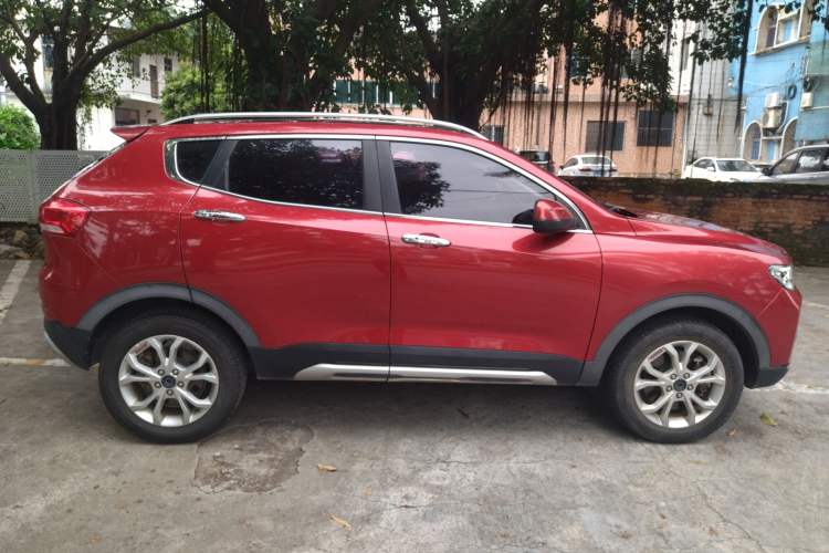 Used Haval H2s 2017 Red-Label 1.5T Manual Elite Model Right Side