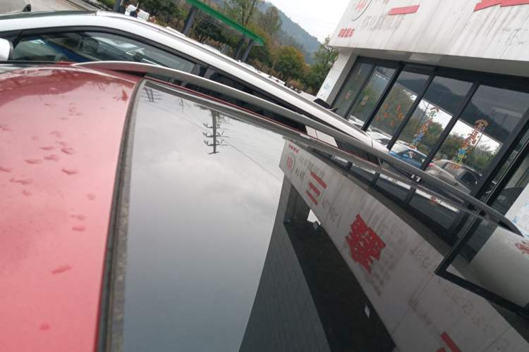 Used Haval H2s 2017 Red-Label 1.5T Dual-Clutch Luxury Model Roof