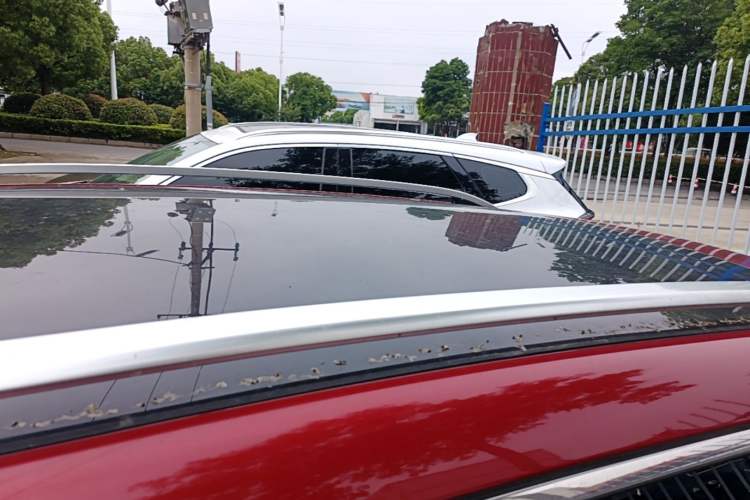Used Haval H2s 2017 Red-Label 1.5T Manual Elite Model Roof
