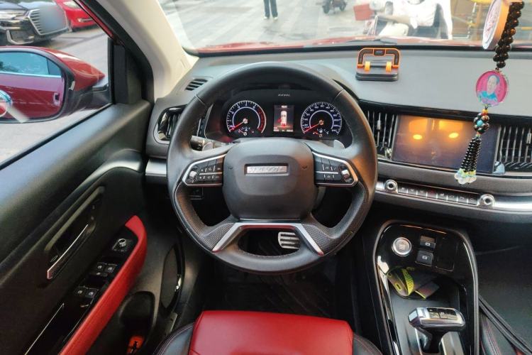Used Haval H2s 2017 Red-Label 1.5T Dual-Clutch Luxury Model Steering Wheel