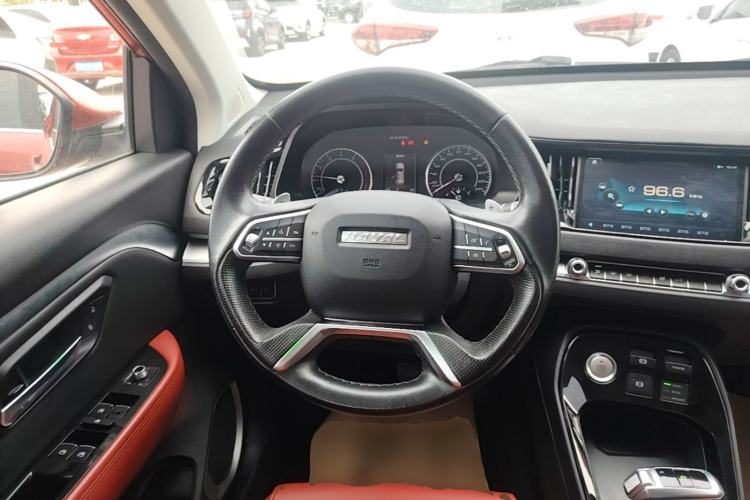 Used Haval H2s 2017 Red-Label 1.5T Dual-Clutch Elite Model Steering Wheel