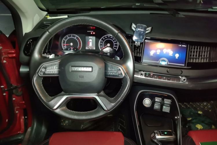 Used Haval H2s 2017 Red-Label 1.5T Dual-Clutch Elite Model Steering Wheel