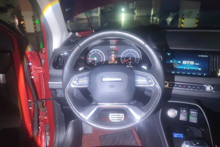 Used Haval H2s 2017 Red-Label 1.5T Dual-Clutch Luxury Model Steering Wheel