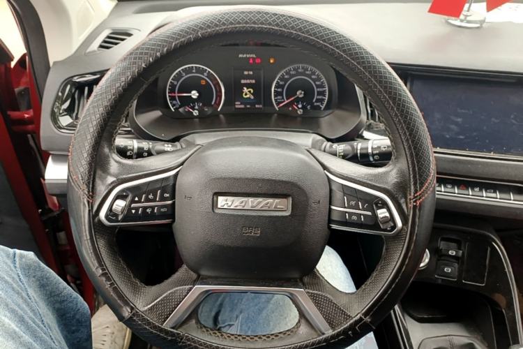 Used Haval H2s 2017 Red-Label 1.5T Manual Elite Model Steering Wheel