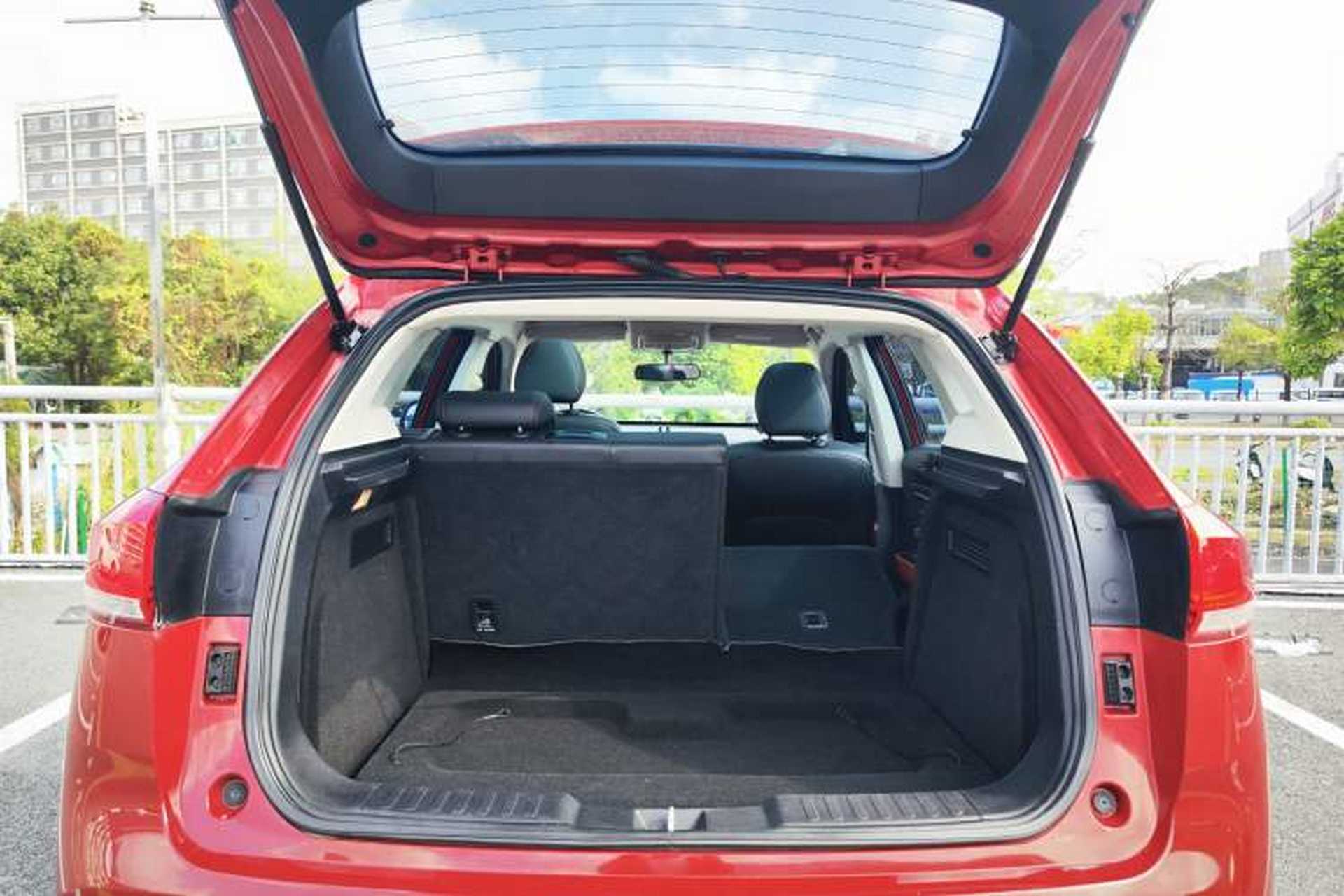 Used Haval H2s 2017 Blue Label 1.5T Manual Elite Model Trunk