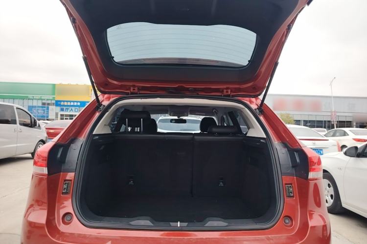 Used Haval H2s 2017 Red-Label 1.5T Dual-Clutch Elite Model Trunk