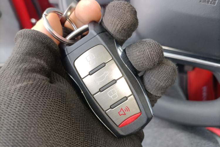 Used Haval H2s 2017 Blue Label 1.5T Dual-Clutch Comfort Model Vehicle Key