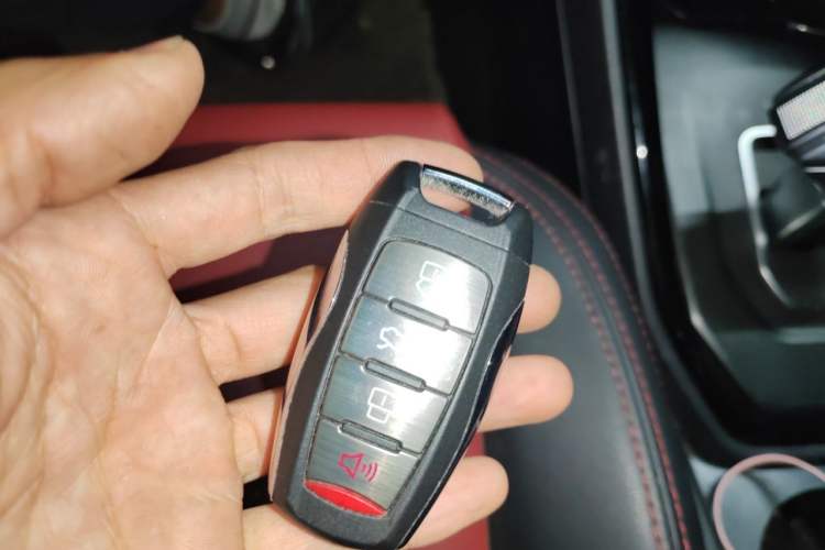 Used Haval H2s 2017 Blue Label 1.5T Dual-Clutch Elite Model Vehicle Key