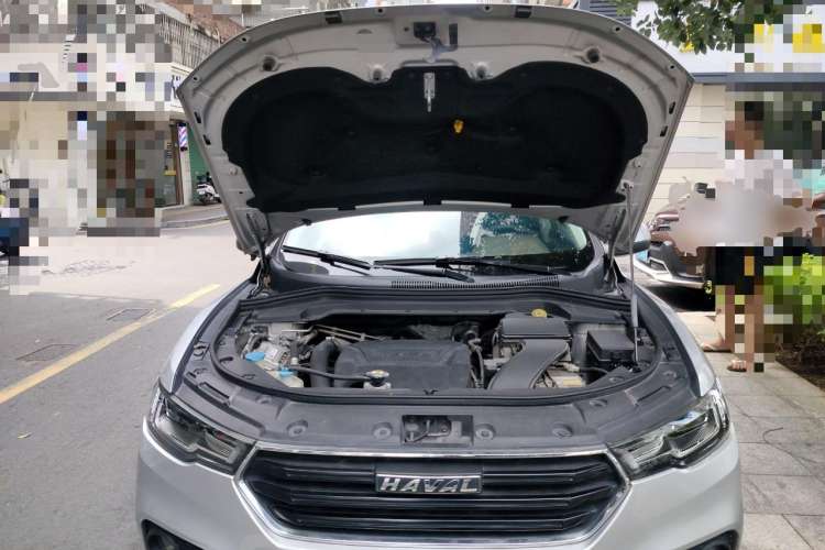 Used Haval H2s 2017 Blue Label 1.5T Dual-Clutch Elite Model Engine Bay
