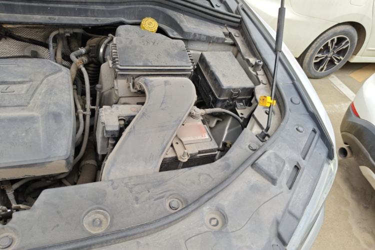 Used Haval H2s 2017 Red-Label 1.5T Dual-Clutch Comfort Model Engine Bay Left