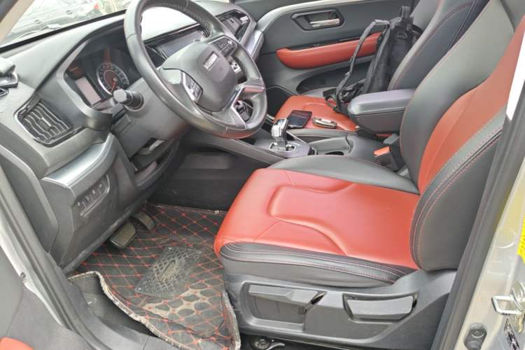 Used Haval H2s 2017 Red-Label 1.5T Dual-Clutch Comfort Model Left Front Seat