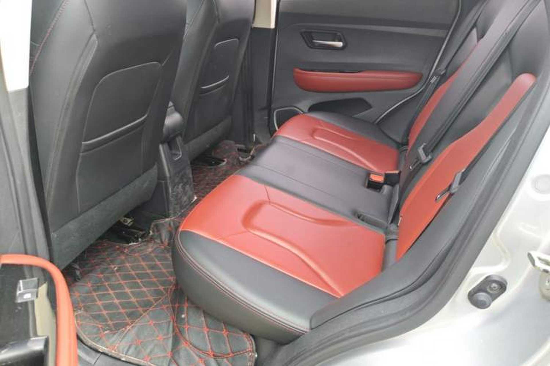 Used Haval H2s 2017 Red-Label 1.5T Dual-Clutch Comfort Model Left Rear Seat