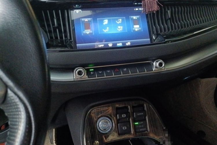 Used Haval H2s 2017 Blue Label 1.5T Dual-Clutch Elite Model Audio And AC Panel