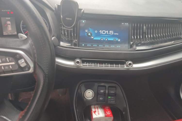 Used Haval H2s 2017 Blue Label 1.5T Dual-Clutch Elite Model Audio And AC Panel