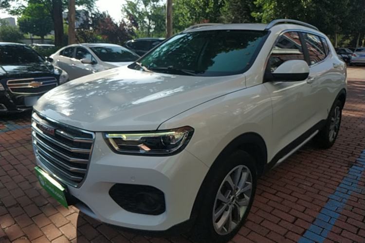 Used Haval H2s 2017 Red-Label 1.5T Dual-Clutch Luxury Model Guazi used car, China used car export, Used car for sale, Used Haval cars, Cheapest cars for sale